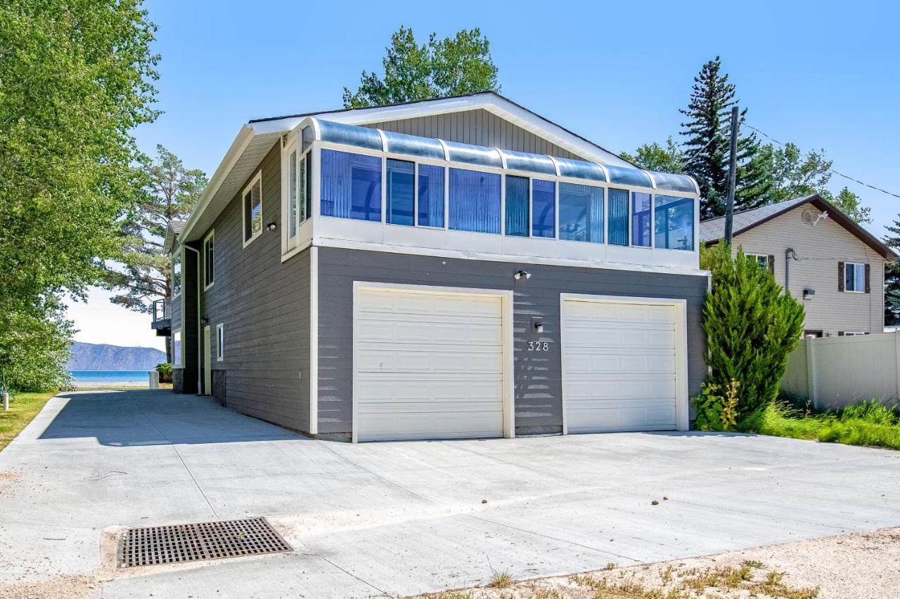 Blue Water Villa Garden City Exterior photo